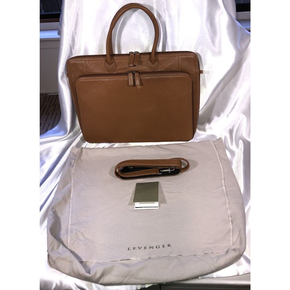 Levenger Majorca Briefbag Leather Removable Crossbody Shoulder Strap Lt Brown